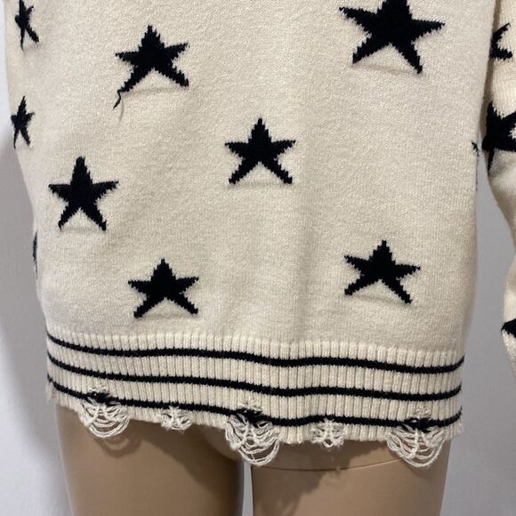 Bailey Rose long sleeves start print distressed pullover sweater Cozy size XS - Picture 4 of 10